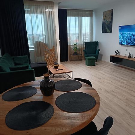 Downtown28 Apartment Попрад Екстер'єр фото